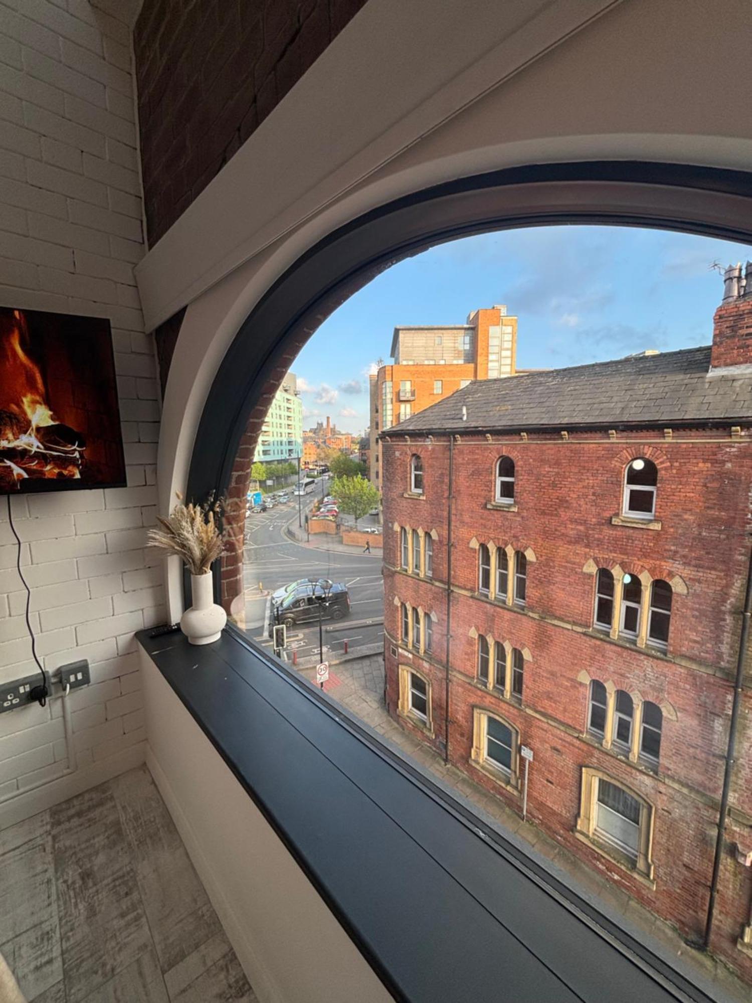 Lux - Luxury In Centre Near Canal * Лидс