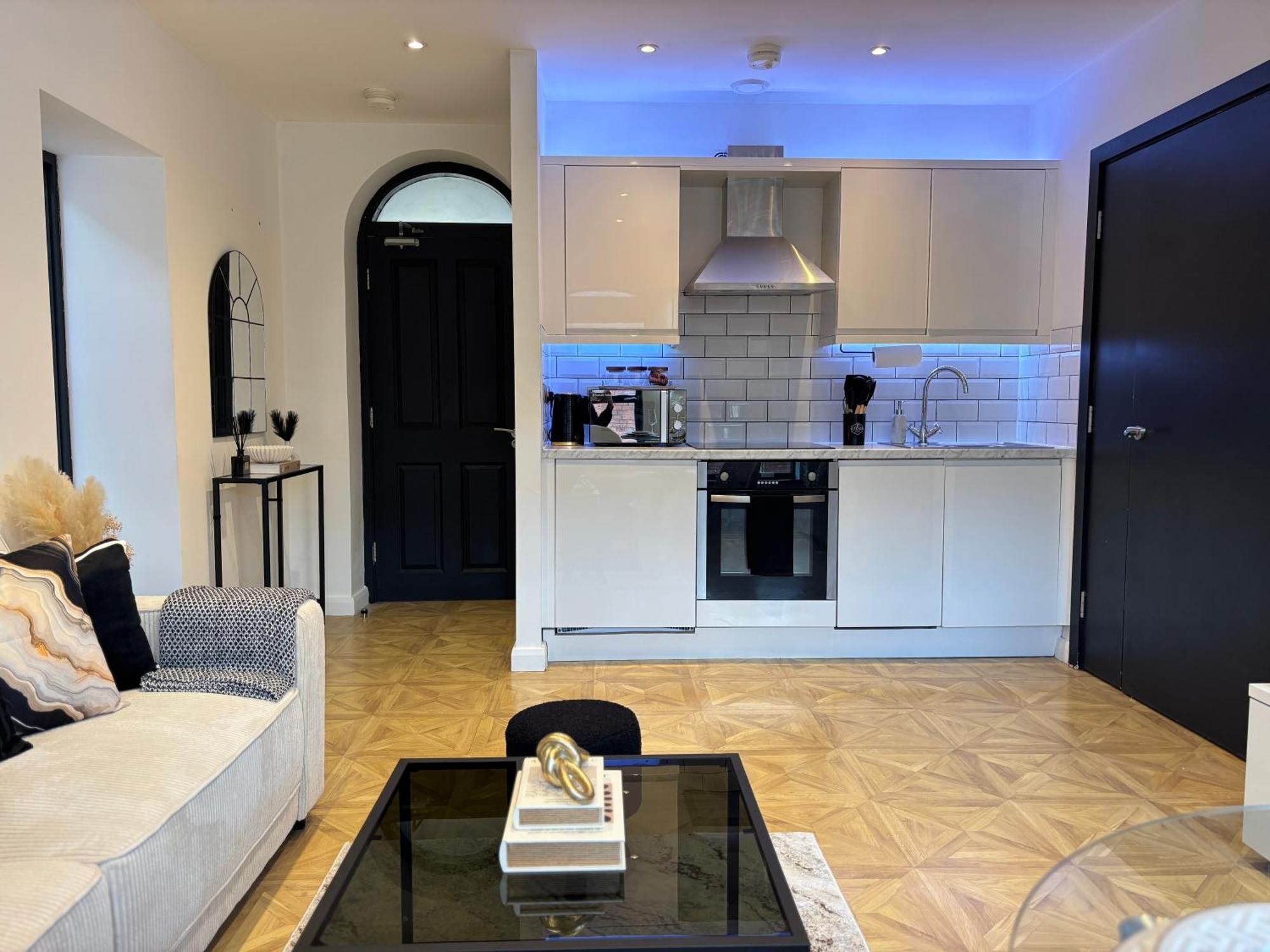 Lux - Luxury In Centre Near Canal Апартаменты *